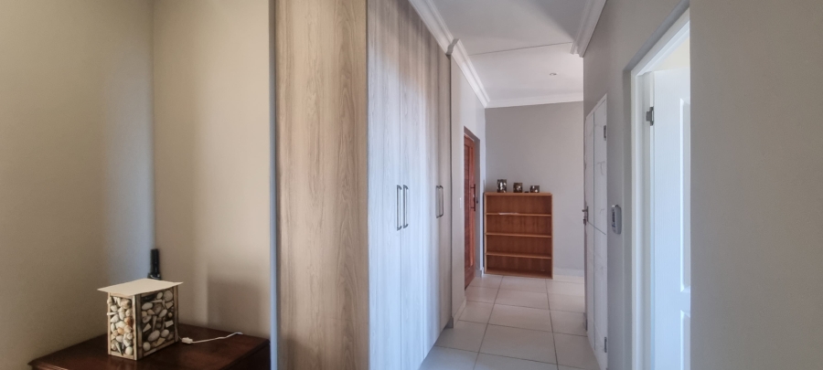 To Let 3 Bedroom Property for Rent in Dana Bay Western Cape